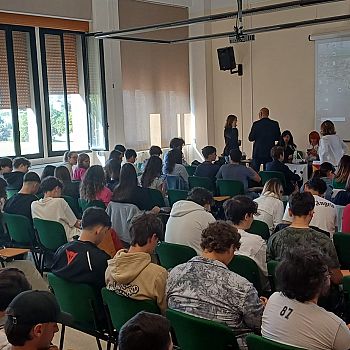 /images/2/9/29-seminario.jpg