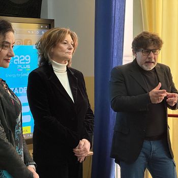 /images/3/9/39-conclusione-progetto-pcto-liceali-online--liceo-adria-ballatore-10042025-4.jfif