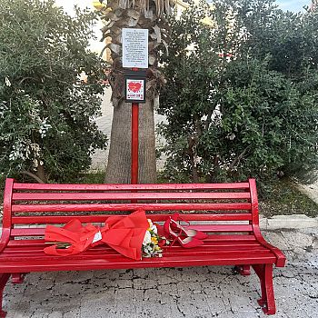 /images/4/6/46-acquesta-panchina.jpg