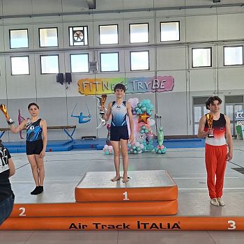 /images/4/6/46-stabile5napoli.jpg