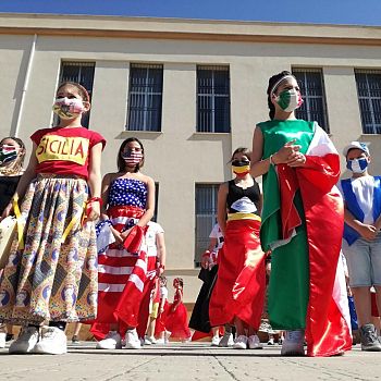 /images/5/5/55-flash-mob-europa-scuola-elementare--5-.jpg