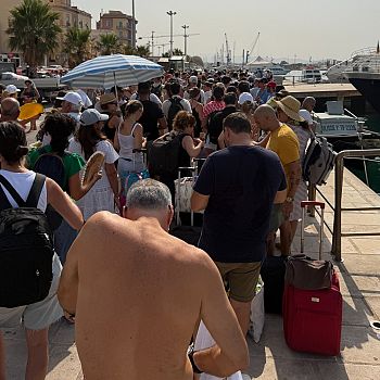 /images/6/6/66-coda-aliscafo-trapani.jpg