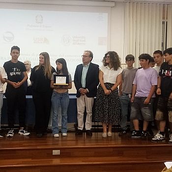 /images/7/2/72-concorso-premio-scuola-eugenio-pertini.jpg