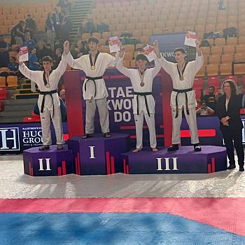 /images/7/2/72-taekwondo-athlos-campionati-italiani-roma-28-aprile-2024--1-.jpg