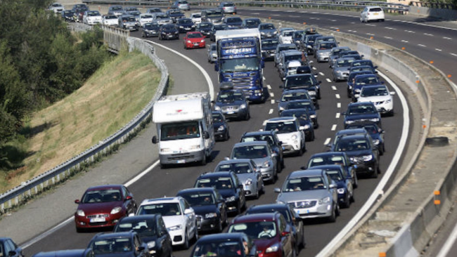​Rientri d’estate, previsto traffico intenso sulle principali arterie siciliane: allerta sulle A19 e A29