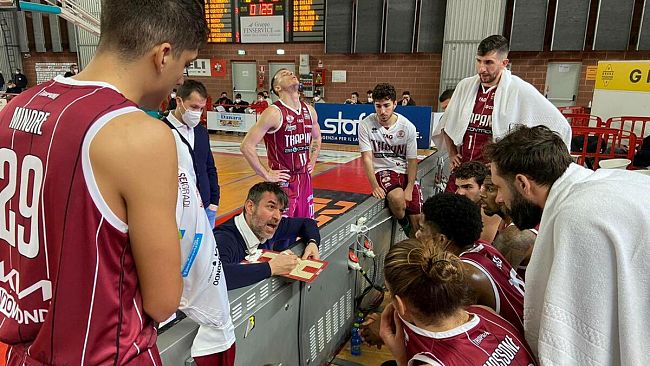 La Pallacanestro Trapani cade a Mantova
