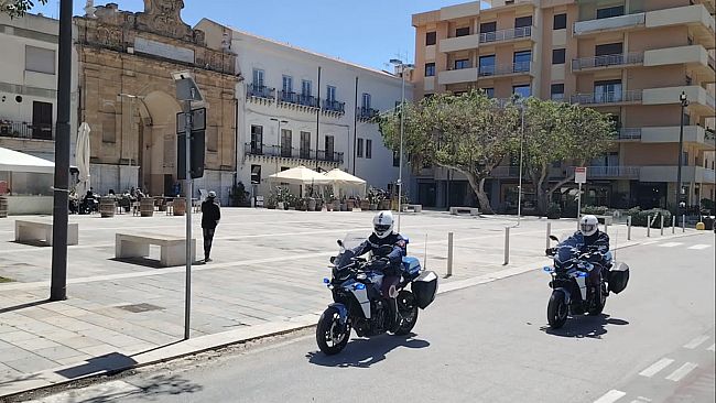 Marsala, intensificati i controlli della Polizia con pattuglie in moto