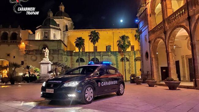 Mazara, controlli dei Carabinieri nelle aree della movida: un arresto e una denuncia