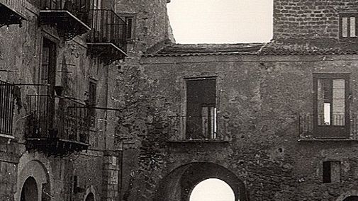 Notti di BCsicilia, “Gela segreta”: visita guidata alla Città murata Federiciana