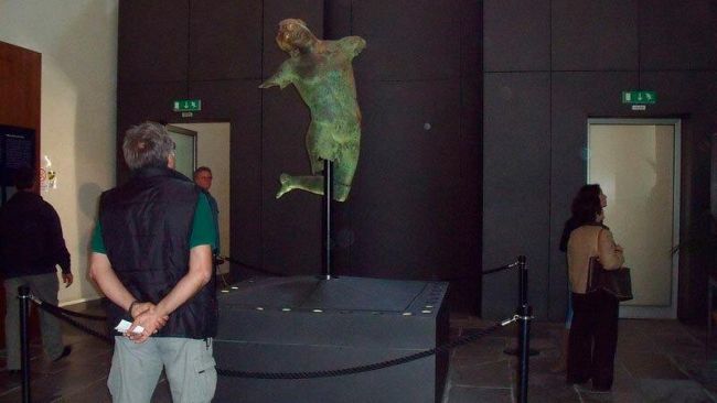 Il Museo del Satiro non dipenderà più dal Museo Pepoli: un bene o un male?