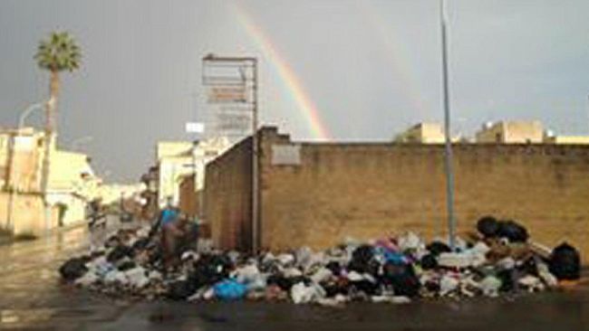 Emergenza rifiuti, svolta con l’apertura della discarica di Campobello