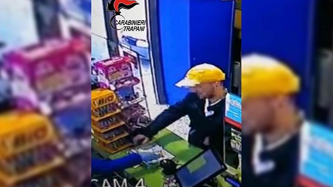 Trapani, attività di controllo del territorio: 2 arresti per rapina aggravata ed evasione