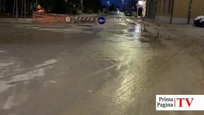 VIDEO – Risveglio nella melma. Nuova emergenza in via Libica.