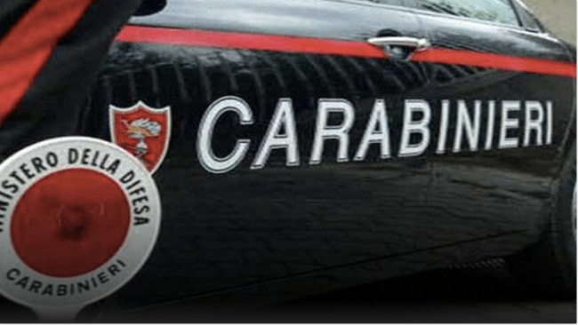 Palermo, non si ferma all’alt e scappa per 600 metri: arrestato dopo un incidente