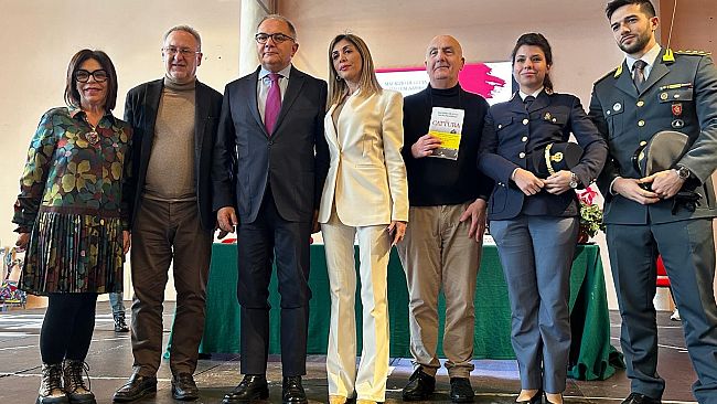 Il Procuratore Maurizio De Lucia incontra i ragazzi del Liceo Scientifico per parlare di mafia e istituzioni