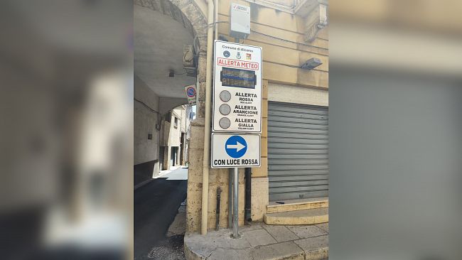 Alcamo: installata segnaletica smart per allerta meteo