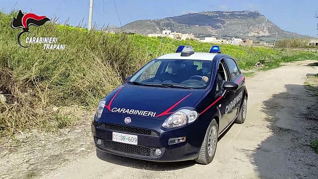 Paceco, 63enne arrestato per il reato di combustione illecita di rifiuti