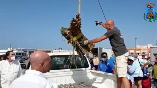 Levanzo, recuperati due rostri della Battaglia delle Egadi