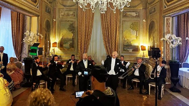 I Calandra presentano la loro ultima produzione audiovisiva