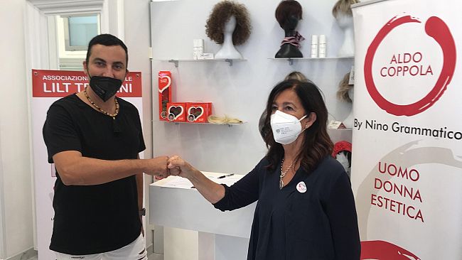 Progetto Bucaneve, iniziativa in aiuto delle donne affette da alopecia