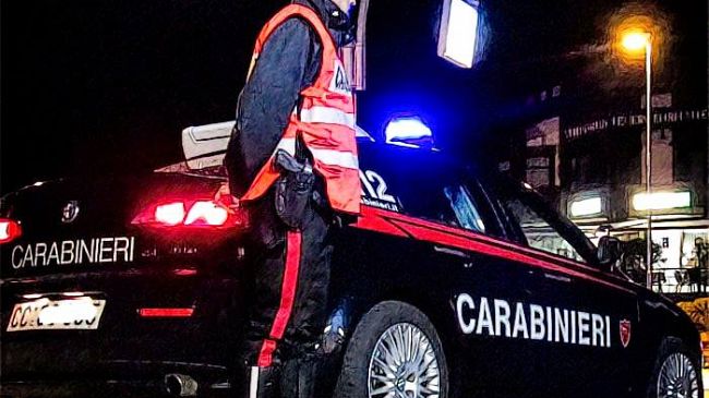 Misiliscemi, fa il pieno all’auto con i soldi della vittima. Denunciato