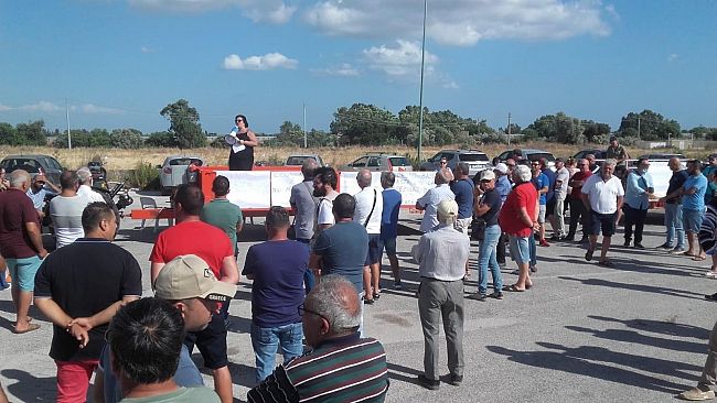 La Regione deve intervenire con un grosso investimento che salvi il comparto agricolo