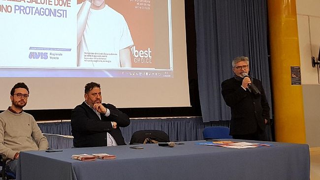 Donare il sangue, campagna di sensibilizzazione dell’Avis provinciale al Liceo Scientifico Cipolla