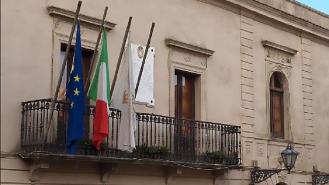 Erice, il Consiglio comunale approva il Piano Economico Finanziario del Servizio Rifiuti