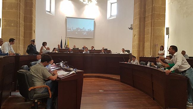 Mazara, Al VIA la corsa per le elezioni regionali, in Consiglio comunale “nostalgia” per la “guerra fredda”