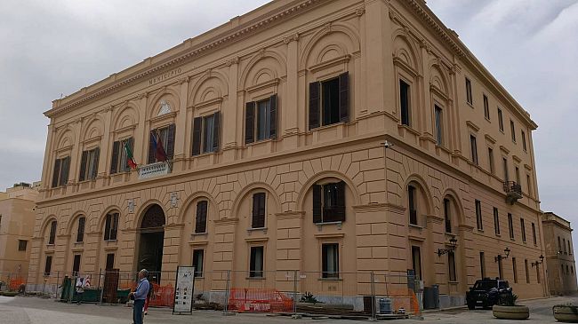​Trapani, tolte le impalcature dal municipio restaurato