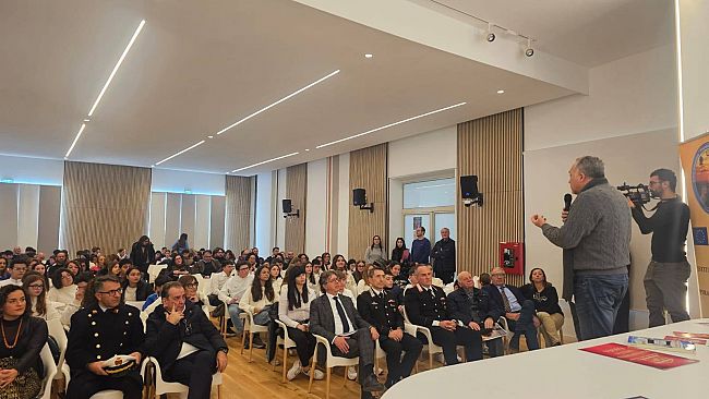 Il parlamento della legalità a Campobello per cantare la libertà