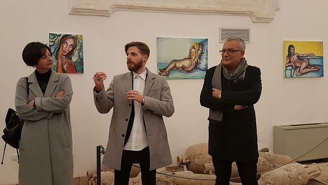 VIDEO – Mazara, inaugurata la mostra del pittore Carlo Evola