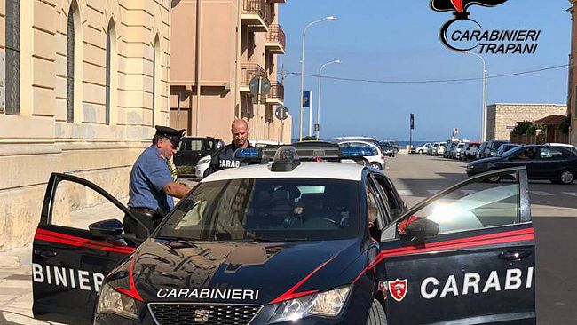 ​Dentista improvvisato operava con l’appoggio di un vero odontoiatra, denunciati entrambi