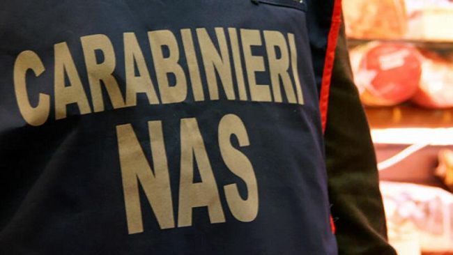 Gibellina, alimenti in cattivo stato: scatta la denuncia