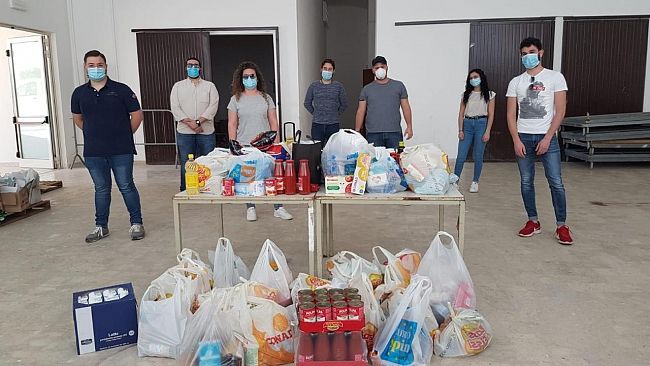 Partanna, la consulta giovanile dona alimenti alla Croce Rossa