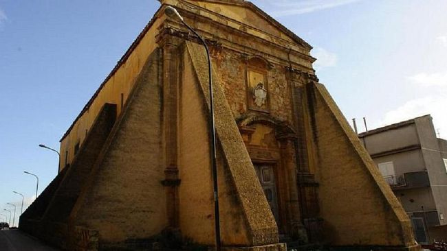 Santa Ninfa. Finanziamento per il recupero della chiesa di Sant'Anna