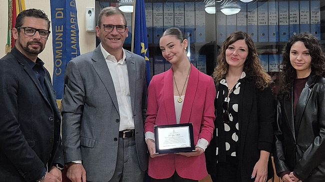 castellammare-celebra-il-talento-di-sofia-sottile-giovane-promessa-della-danza-ammessa-allaccademia-di-torino