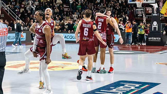 Trapani Shark-Treviso 95-82, granata al comando della LBA