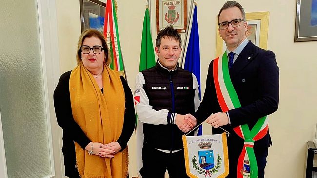 Valderice, il sindaco Stabile ha incontrato l'atleta Fabio Amico, appassionato della pesca in apnea