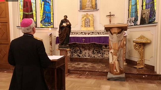 Trapani, Vescovo Fragnelli: «Rimaniamo uniti in un momento così drammatico»