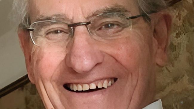 Ci lascia Giovanni Parrino, apprezzato docente fu anche assessore al comune di Castelvetrano