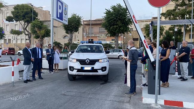 Ma​zara, inaugurato il nuovo parcheggio di piazzale Quinci 