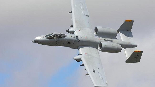 Pantelleria, atterraggio di emergenza per aereo militare. Elicottero del 118 deviato