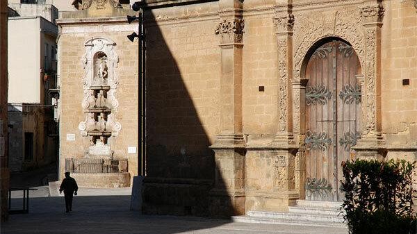 CASTELVETRANO – Approvate le delibere di rinnovo per i contratti dei precari