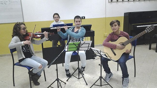 Concerto di Natale dell’orchestra ed il coro dell’I.C. “Lombardo Radice- Pappalardo”