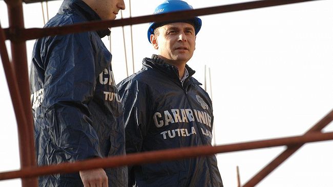 Carabinieri: Contrasto al lavoro nero nel commercio: 7 lavoratori in nero, 3 sospensioni di attività imprenditoriale, oltre 65.000€ di sanzioni amministrative.