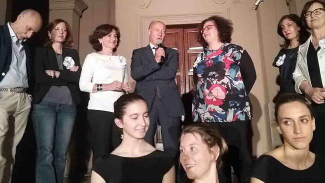 Marsala, sotto i portici di Palazzo VII Aprile la Biennale d’Arte dello Scientifico