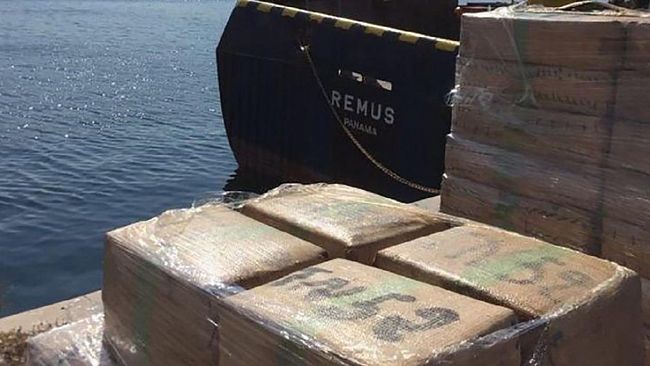 operazione-remus-la-gdf-con-la-lo-sco-e-la-dda-effettuano-un-maxi-sequestro-di-oltre-20-tonnellate-di-droga-al-porto-di-palermo