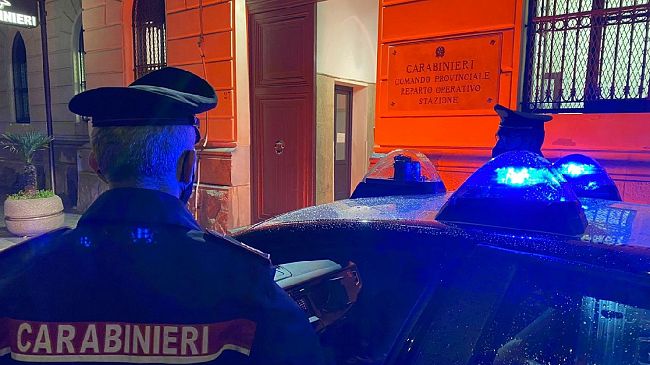 Trapani: perseguita l’ex ragazza. 21enne ai domiciliari