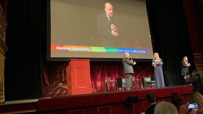 Il sindaco di Salemi a Torino per i diritti dei figli di famiglie omogenitoriali